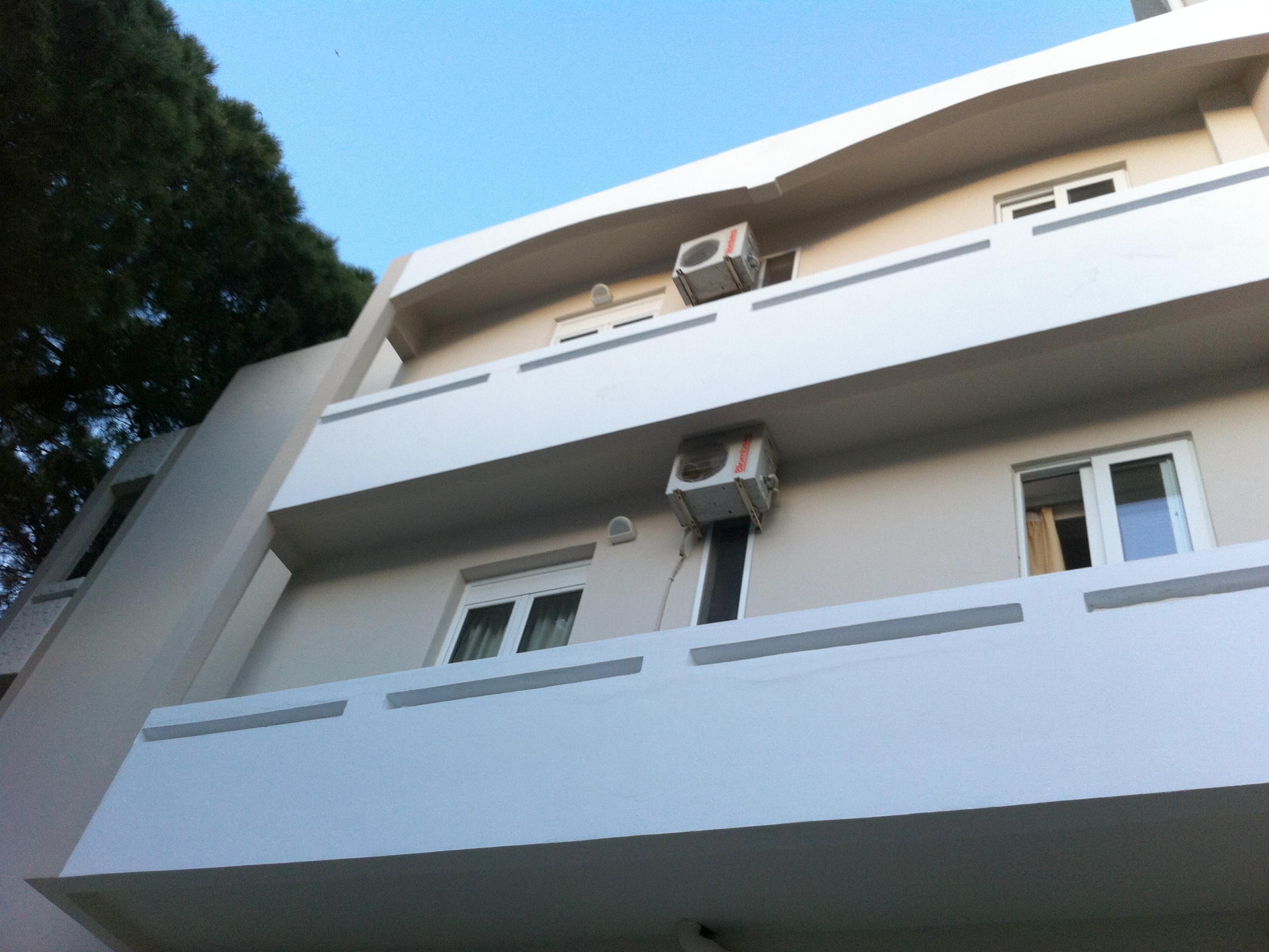 แฟนตาเซีย โฮเทล อพาร์ตเมนต์ Aparthotel คอสทาวน์ ภายนอก รูปภาพ